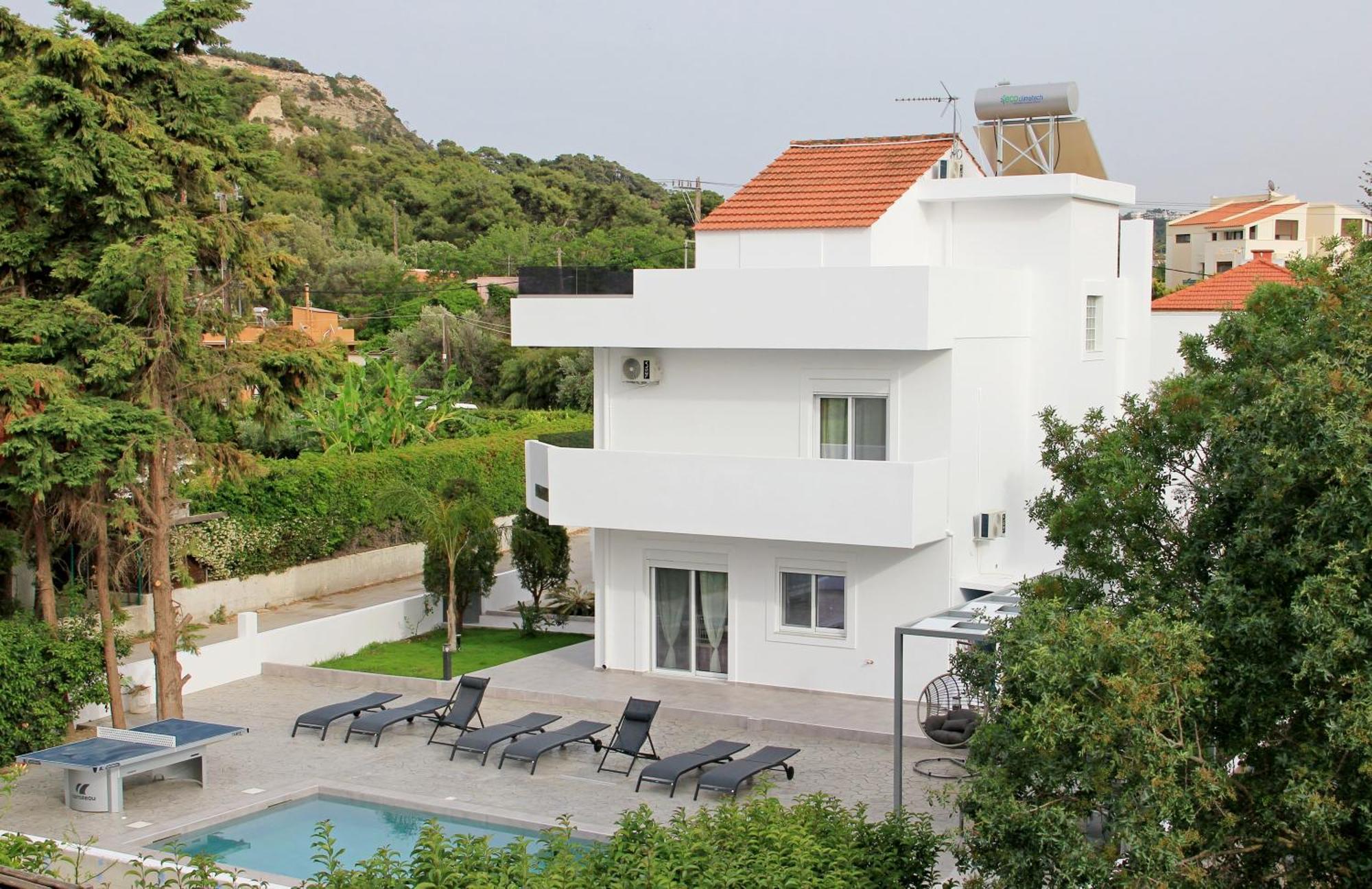 Villa Dana Ixia  Exterior photo